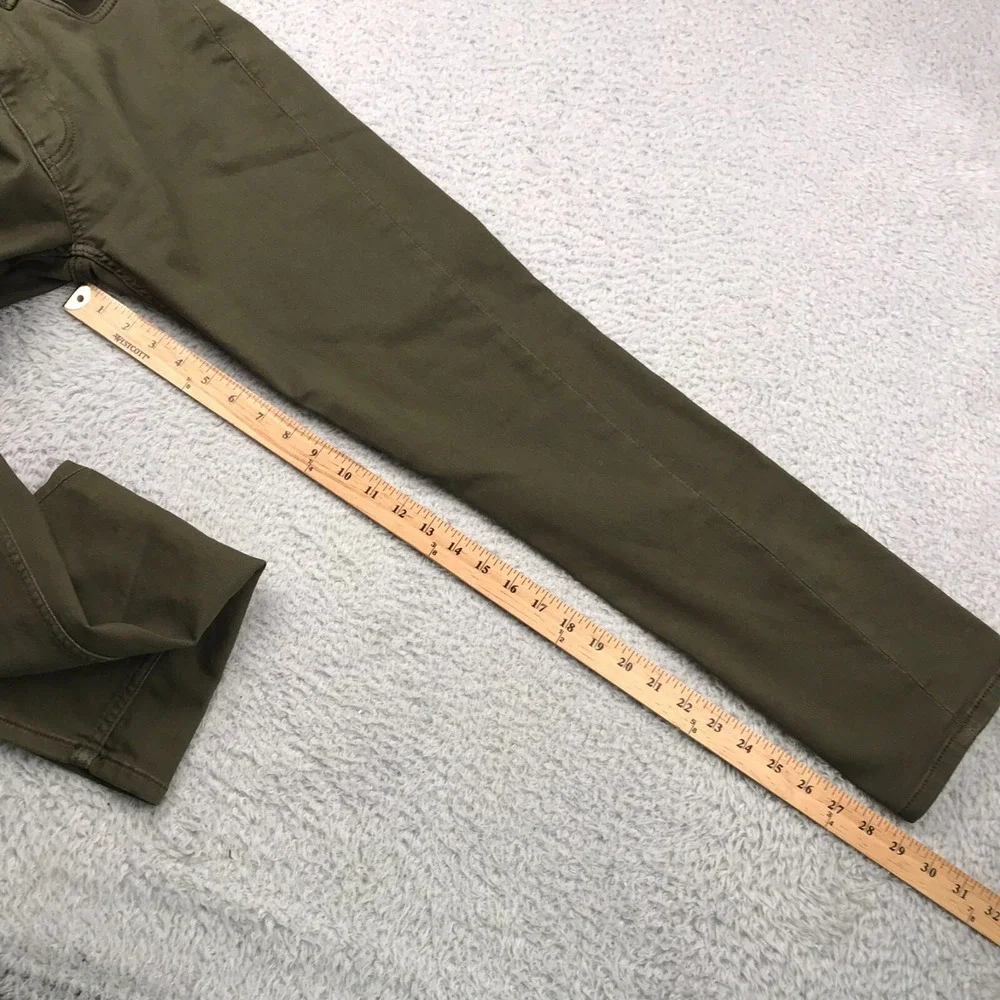 The Perfect Jean NYC Denkahki Mens 29 (30x29) Green Slim Fit Stretch Chino Pants